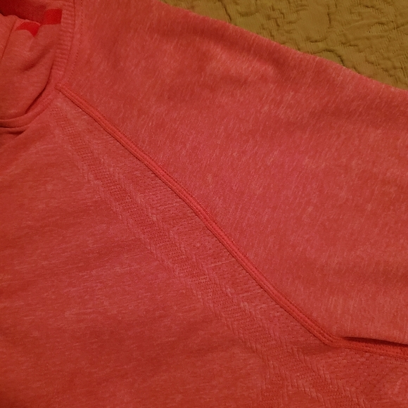 Athleta Fastest Track Coral Pink Long Sleeve Running Shirt Thumbholes 1/4 Zip. - Picture 5 of 6